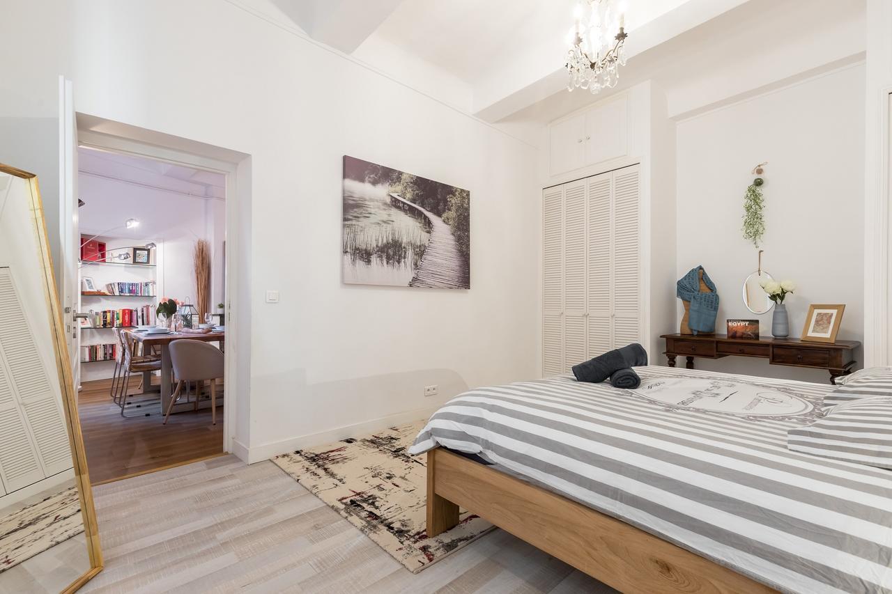 Pref 2 - F4 - Vaste Et Bourgeois ,3 Chambres, Ascenseur, Vx-nice *